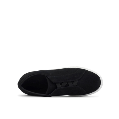 Forma Slip-On Black